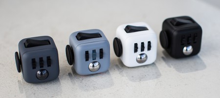 /products/fidget-cube-der-anti-stress-wurfel/
